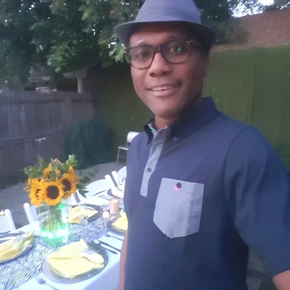 Meet your Posher, Martin